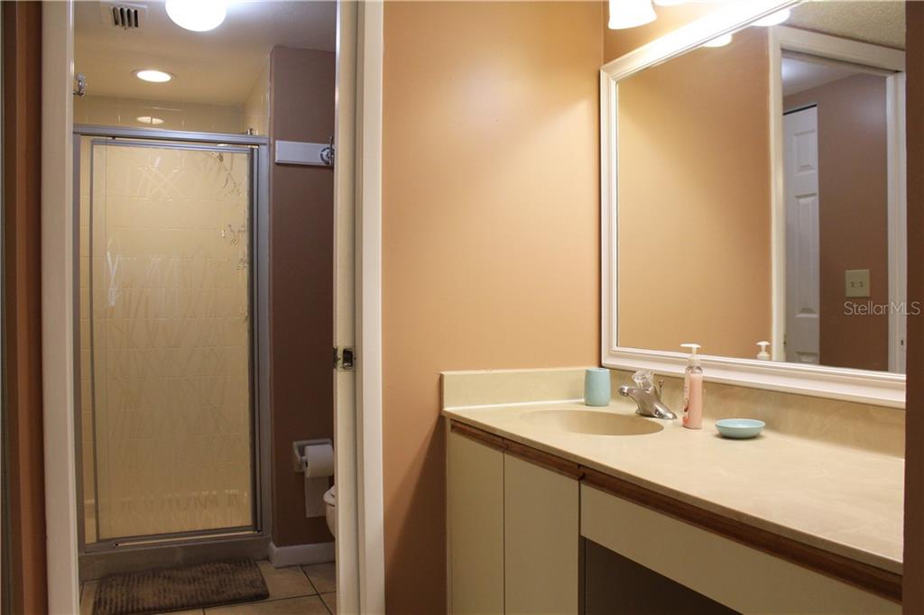 4450 47TH AVENUE W #102 Bradenton, FL 34210