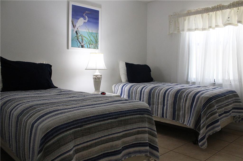 4450 47TH AVENUE W #102 Bradenton, FL 34210