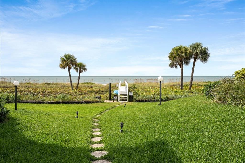 5393 GULF OF MEXICO DRIVE #208 Longboat Key, FL 34228
