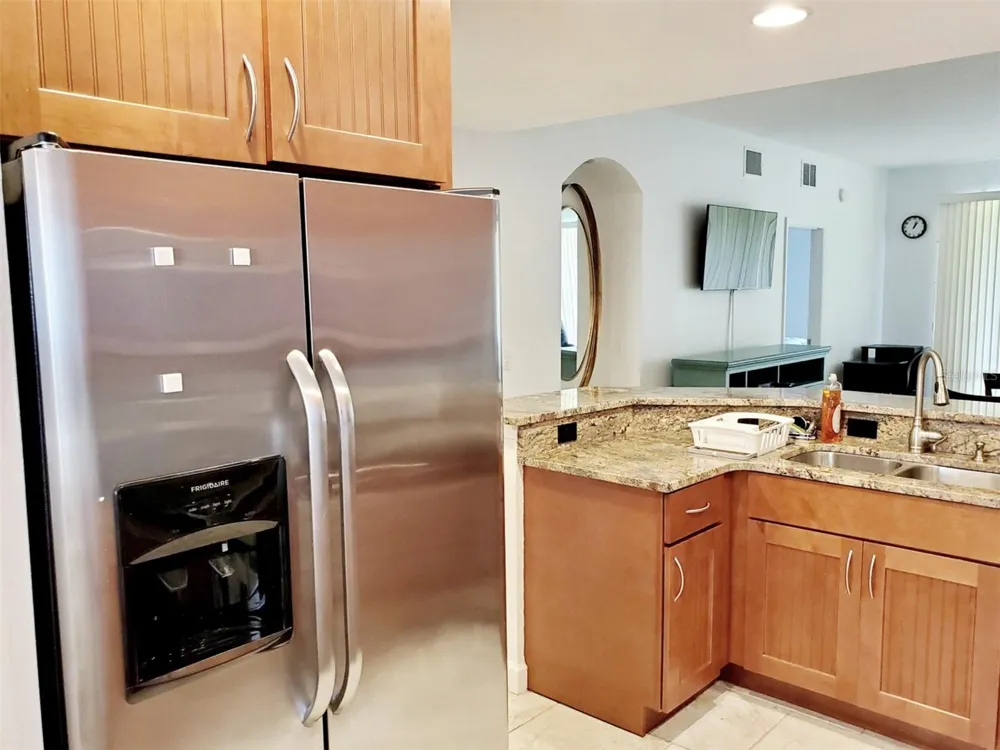6618 7TH AVENUE CIRCLE W #1404 Bradenton, FL 34209
