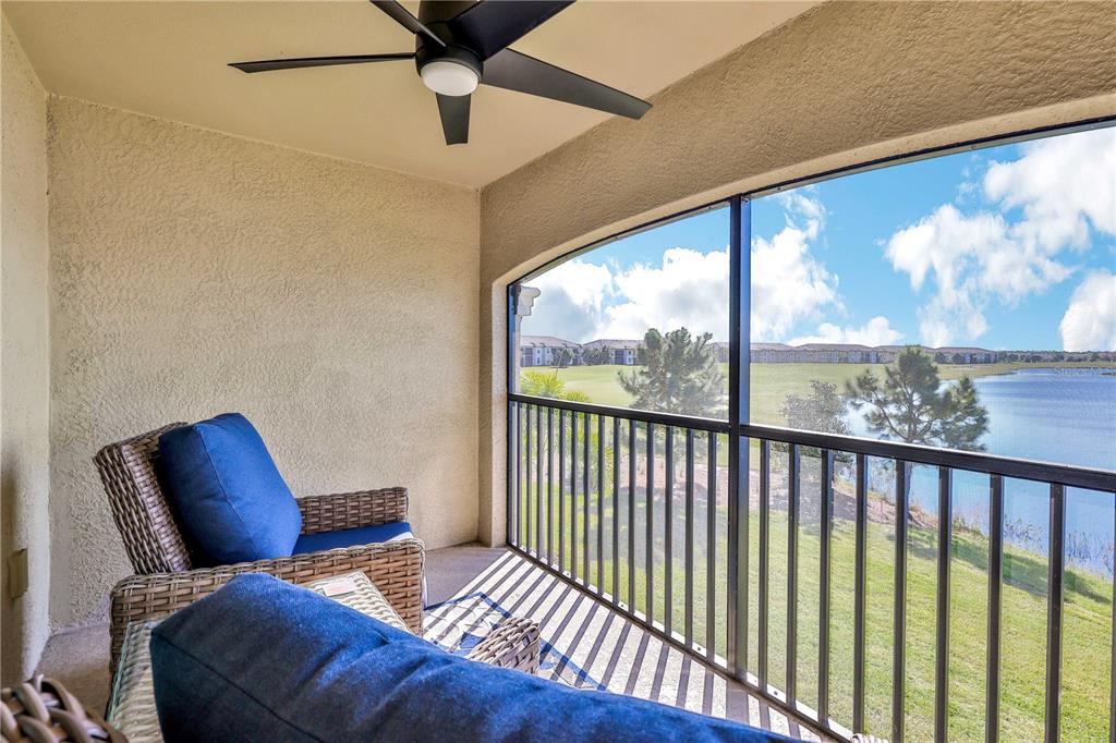 5634 PALMER CIRCLE #203 Bradenton, FL 34211
