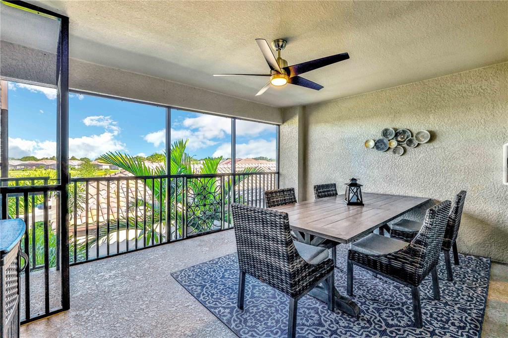 5634 PALMER CIRCLE #203 Bradenton, FL 34211