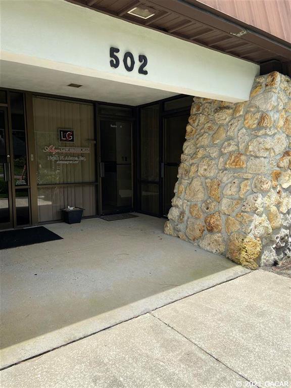 502 NW 16th Avenue #3 Gainesville, FL 32601