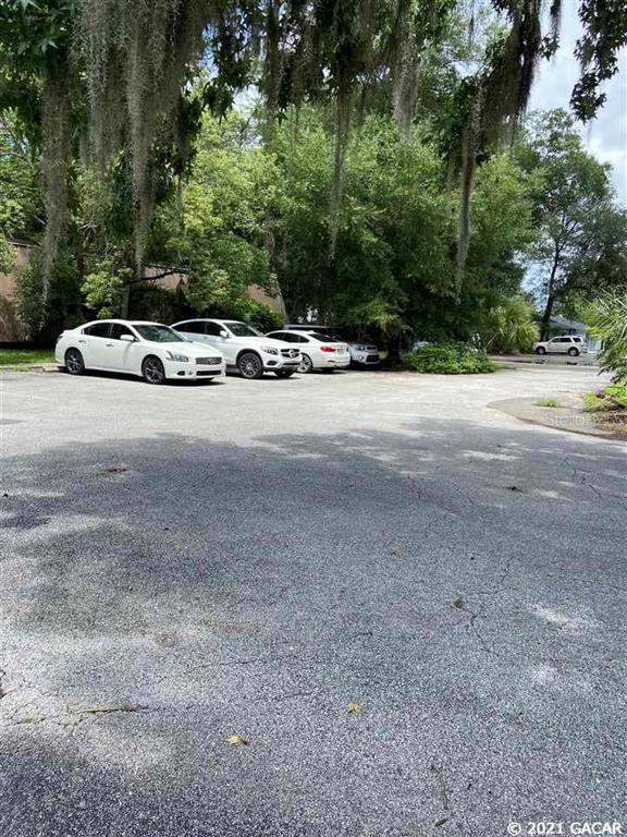 502 NW 16th Avenue #3 Gainesville, FL 32601