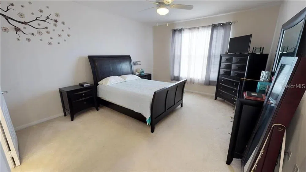 7901 SEMINOLE BOULEVARD #1304 Seminole, FL 33772