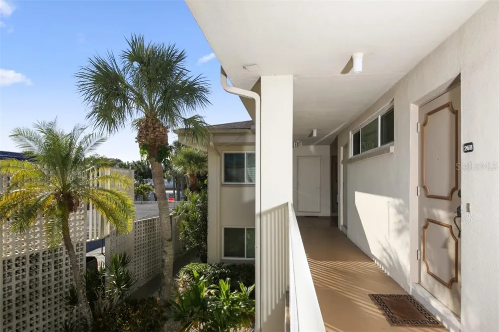 500 S WASHINGTON DRIVE #26B Sarasota, FL 34236