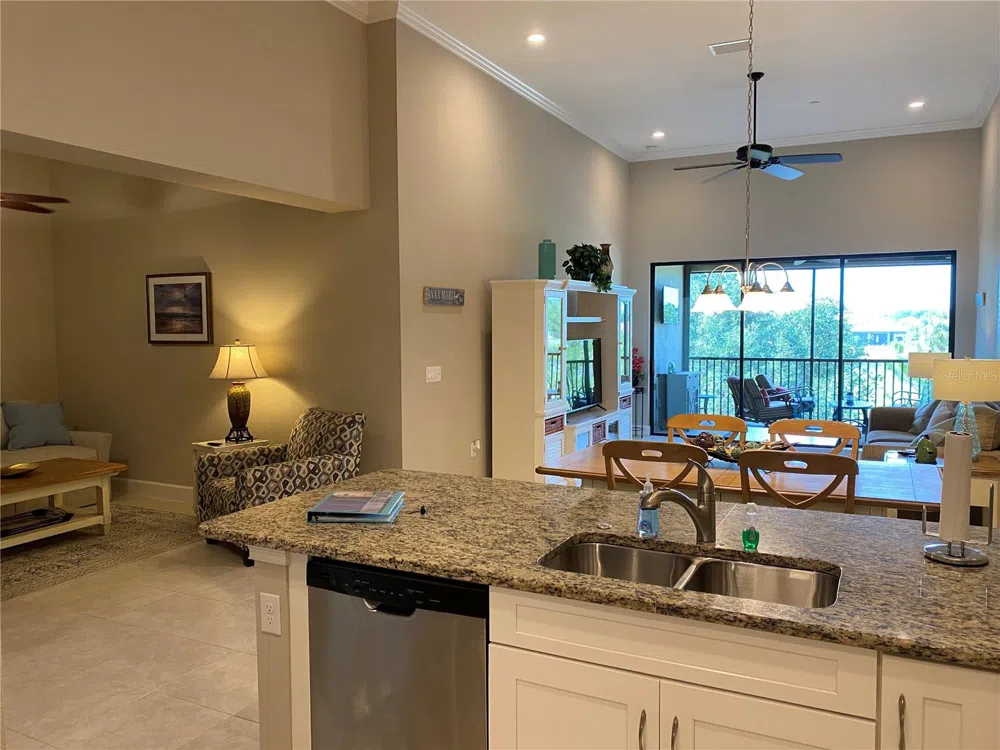 13711 MESSINA LOOP #203 Lakewood Ranch, FL 34211