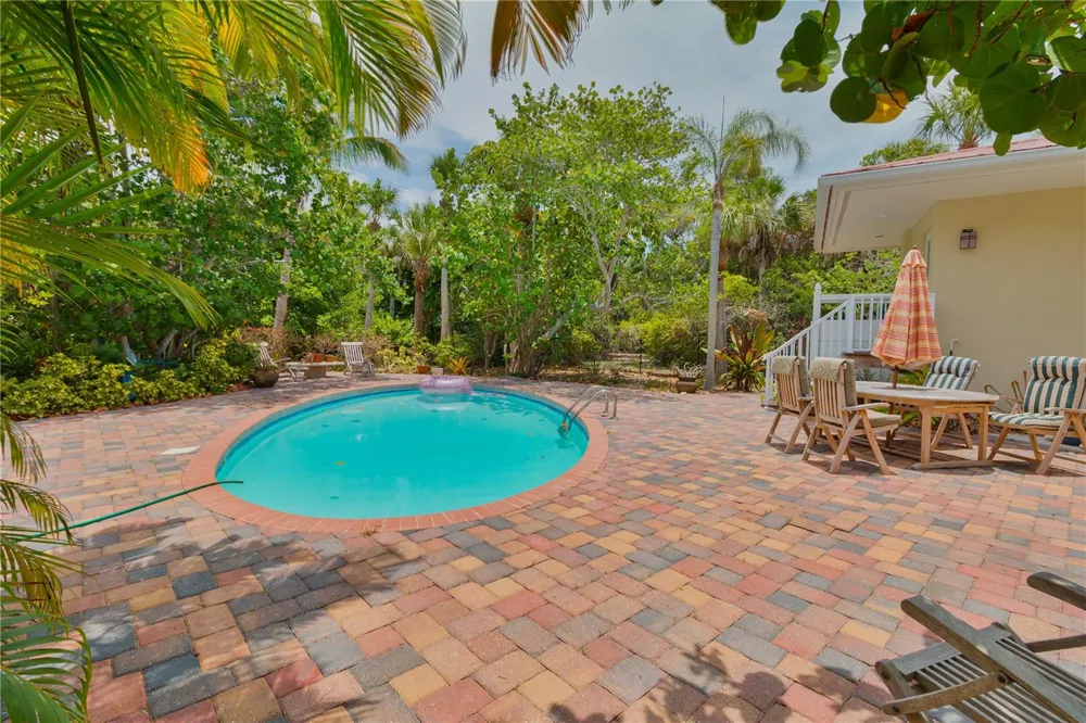 8300 MANASOTA KEY ROAD Englewood, FL 34223