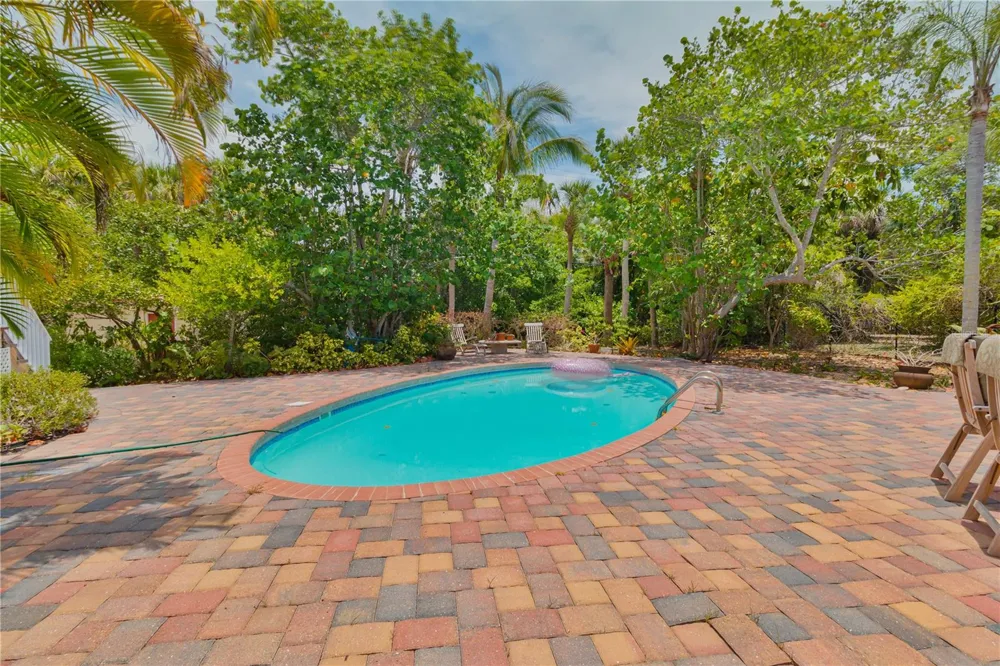8300 MANASOTA KEY ROAD Englewood, FL 34223