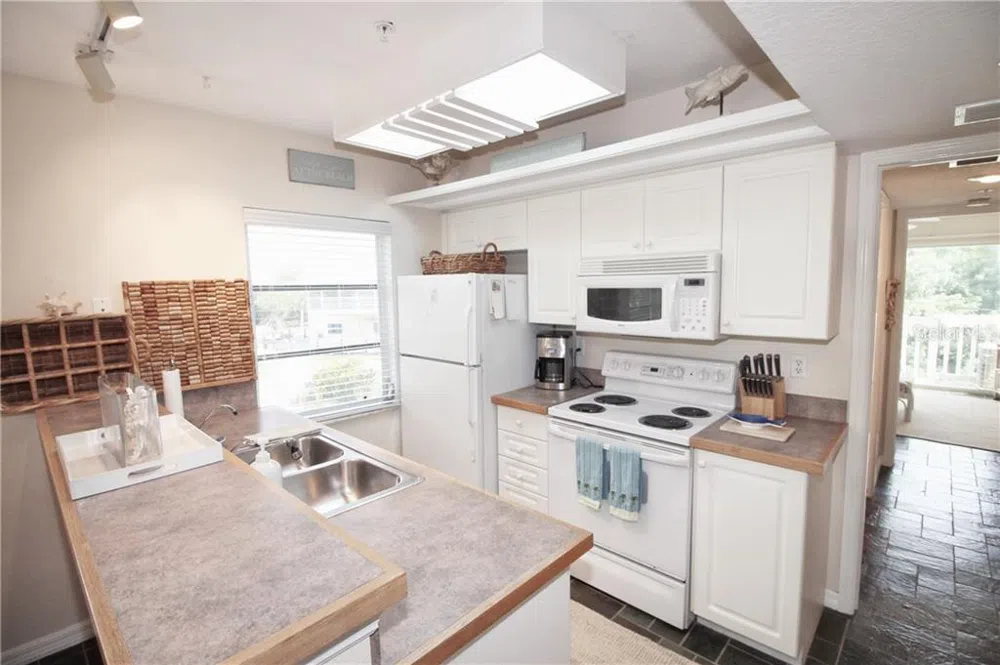 9400 LITTLE GASPARILLA ISLAND #A10 Placida, FL 33946