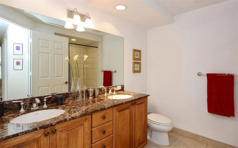100 CENTRAL AVENUE #620 Sarasota, FL 34236