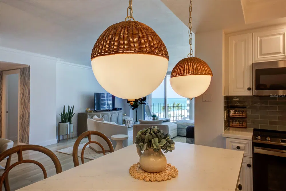 1212 BENJAMIN FRANKLIN DRIVE #504 Sarasota, FL 34236