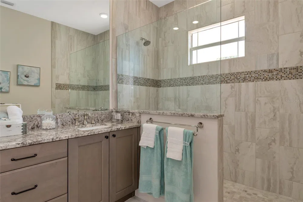 7780 HIDDEN CREEK LOOP #103 Lakewood Ranch, FL 34202