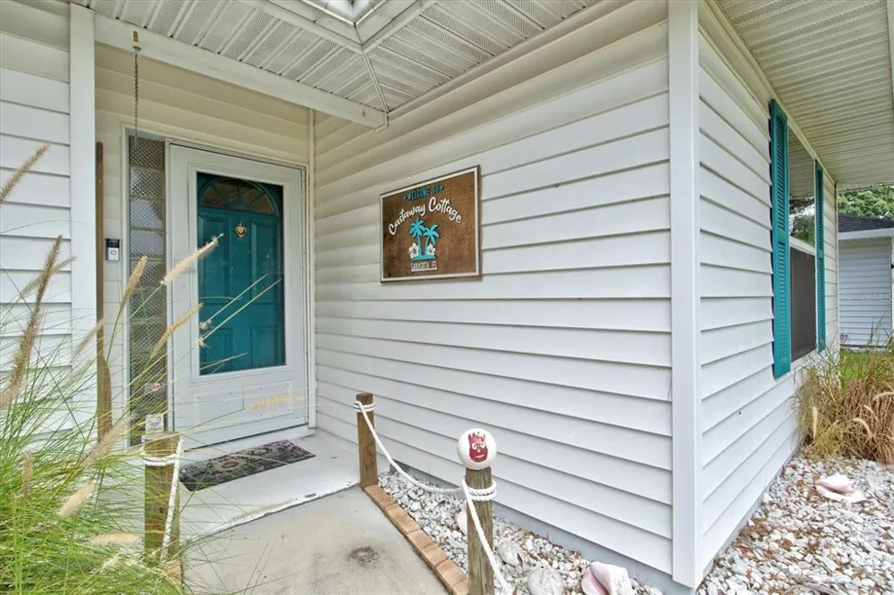 1019 SNEAD AVENUE Sarasota, FL 34237