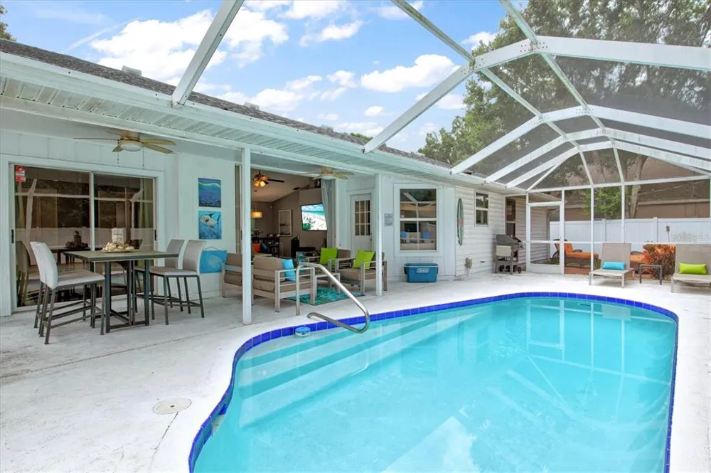 1019 SNEAD AVENUE Sarasota, FL 34237