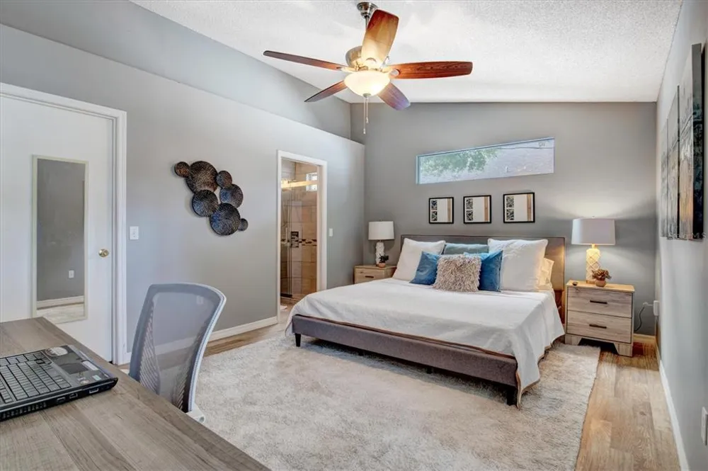 1019 SNEAD AVENUE Sarasota, FL 34237
