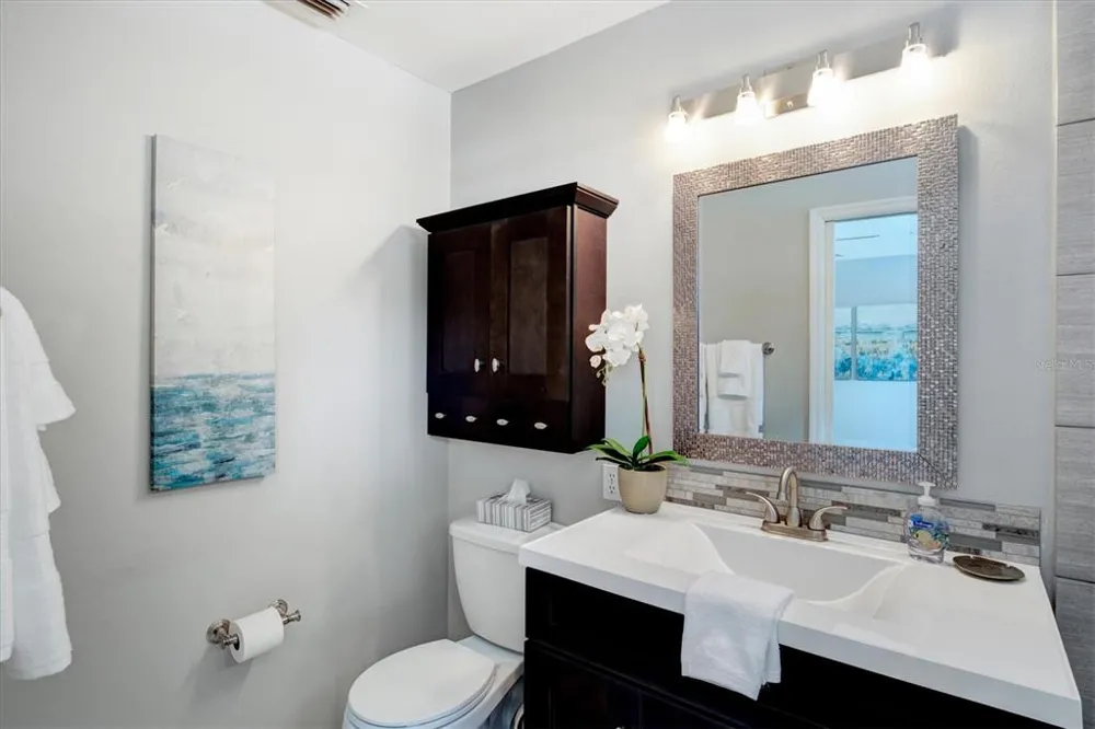 1019 SNEAD AVENUE Sarasota, FL 34237