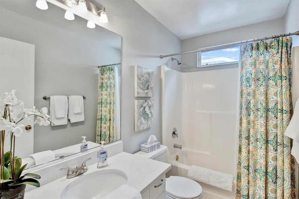 1019 SNEAD AVENUE Sarasota, FL 34237