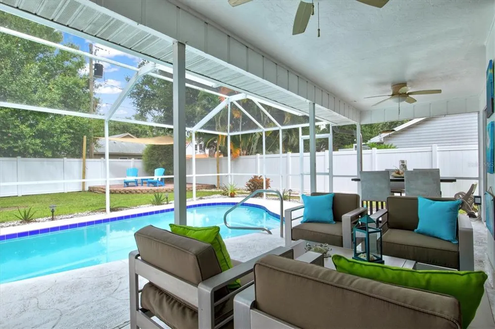 1019 SNEAD AVENUE Sarasota, FL 34237