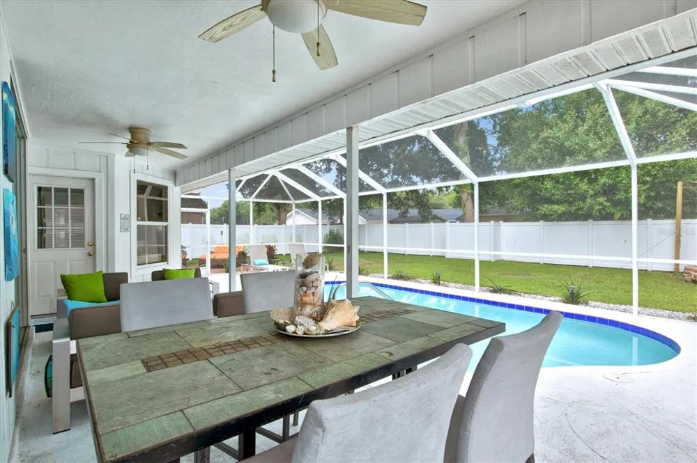 1019 SNEAD AVENUE Sarasota, FL 34237