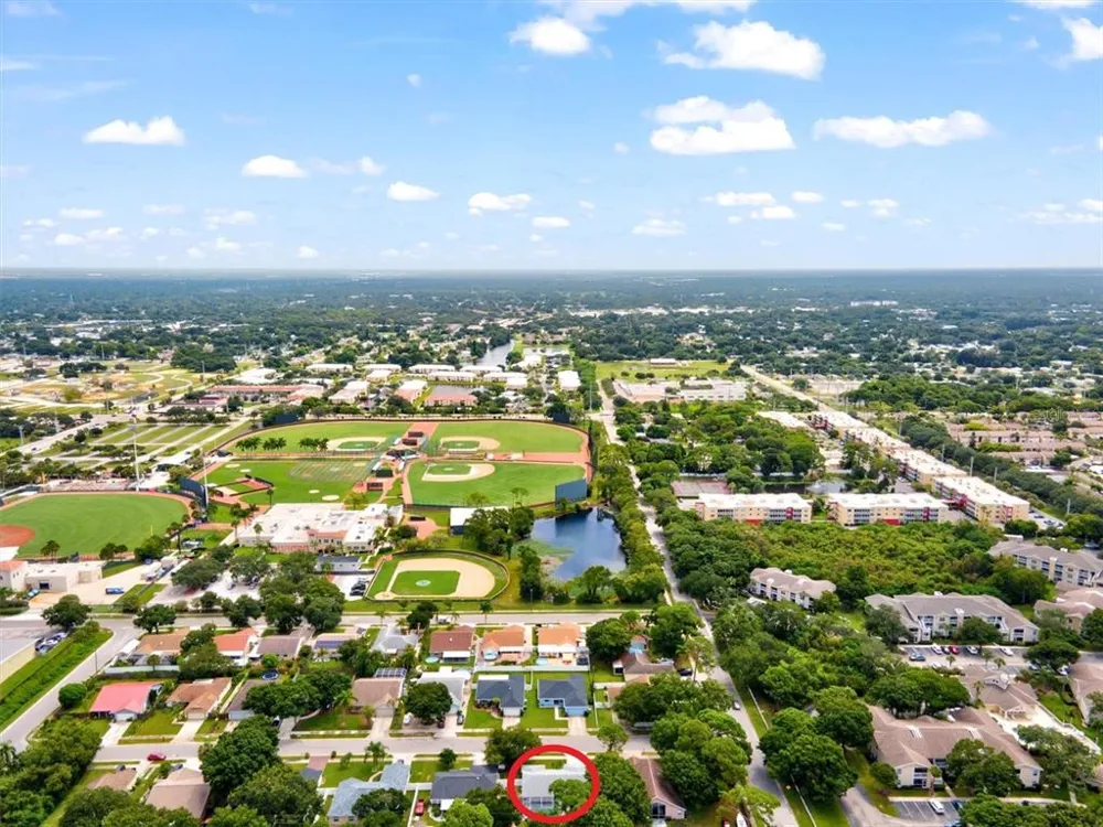 1019 SNEAD AVENUE Sarasota, FL 34237