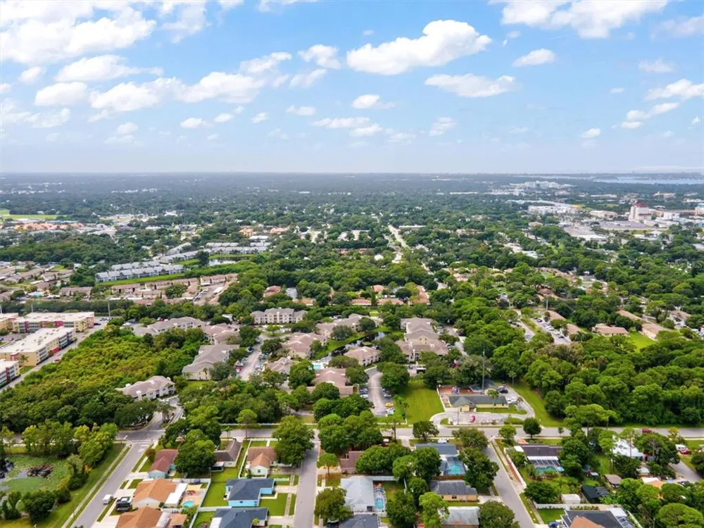 1019 SNEAD AVENUE Sarasota, FL 34237