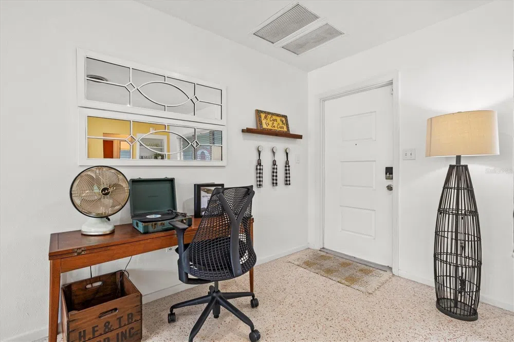 2473 DAVIS BOULEVARD Sarasota, FL 34237