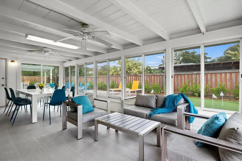 2473 DAVIS BOULEVARD Sarasota, FL 34237