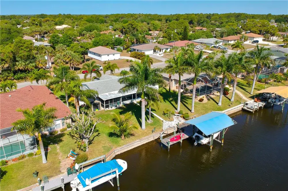 18289 WOLBRETTE CIRCLE Port Charlotte, FL 33948