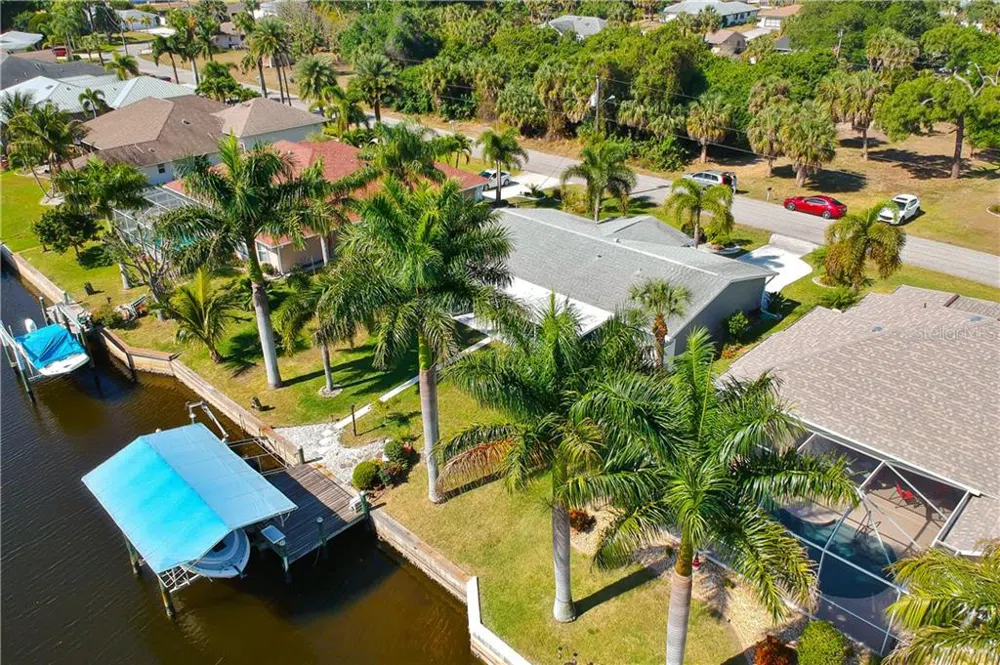 18289 WOLBRETTE CIRCLE Port Charlotte, FL 33948
