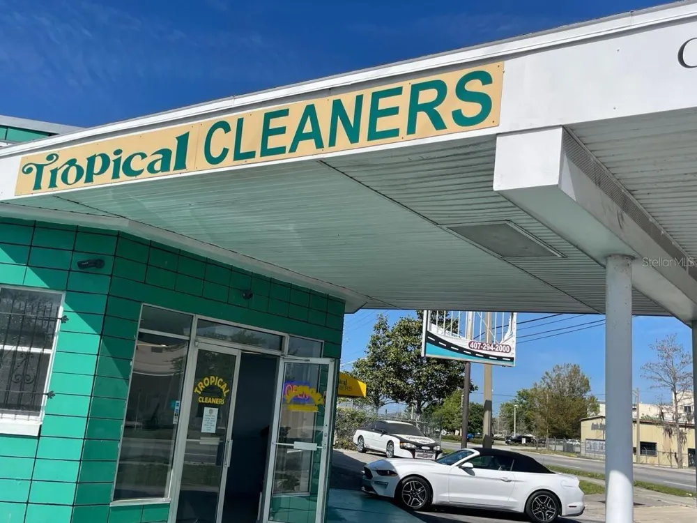 4000 OLD WINTER GARDEN ROAD Orlando, FL 32805