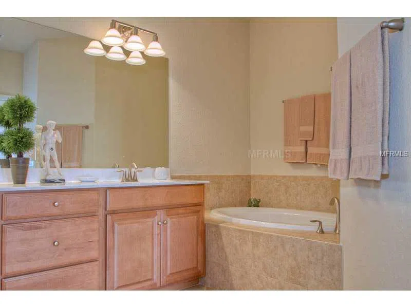7312 RIVER HAMMOCK DRIVE #103 Bradenton, FL 34212