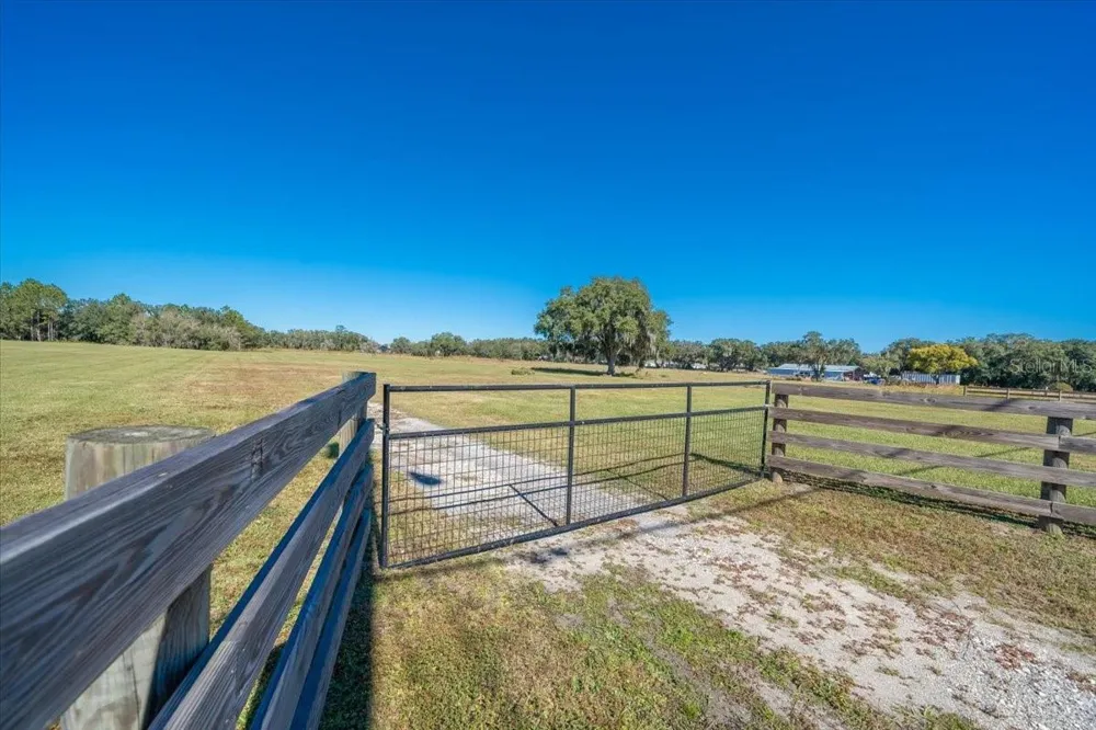 31935 COUNTY ROAD 52 San Antonio, FL 33576