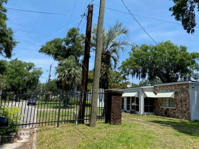 726 CORDOVA DRIVE Orlando, FL 32804