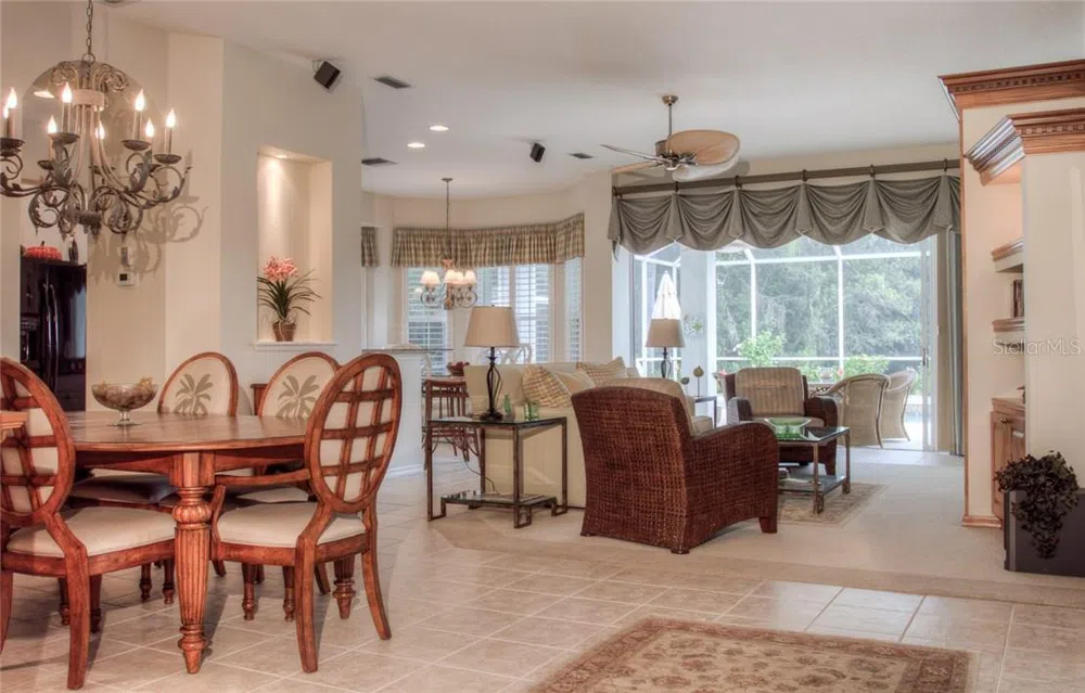 6939 LENNOX PLACE University Park, FL 34201