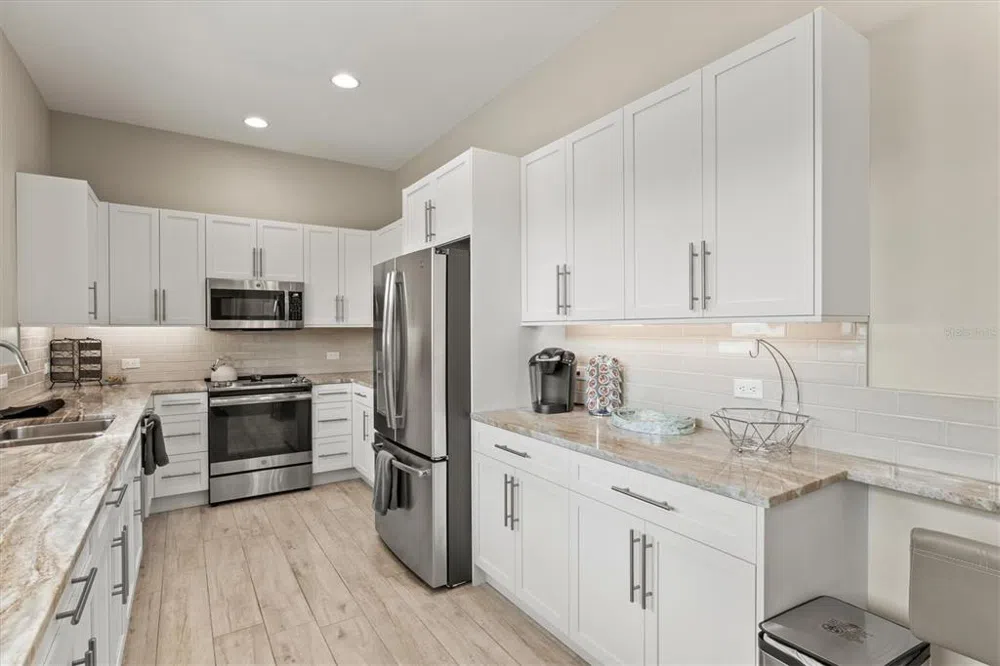 1905 TULIP DRIVE Sarasota, FL 34239