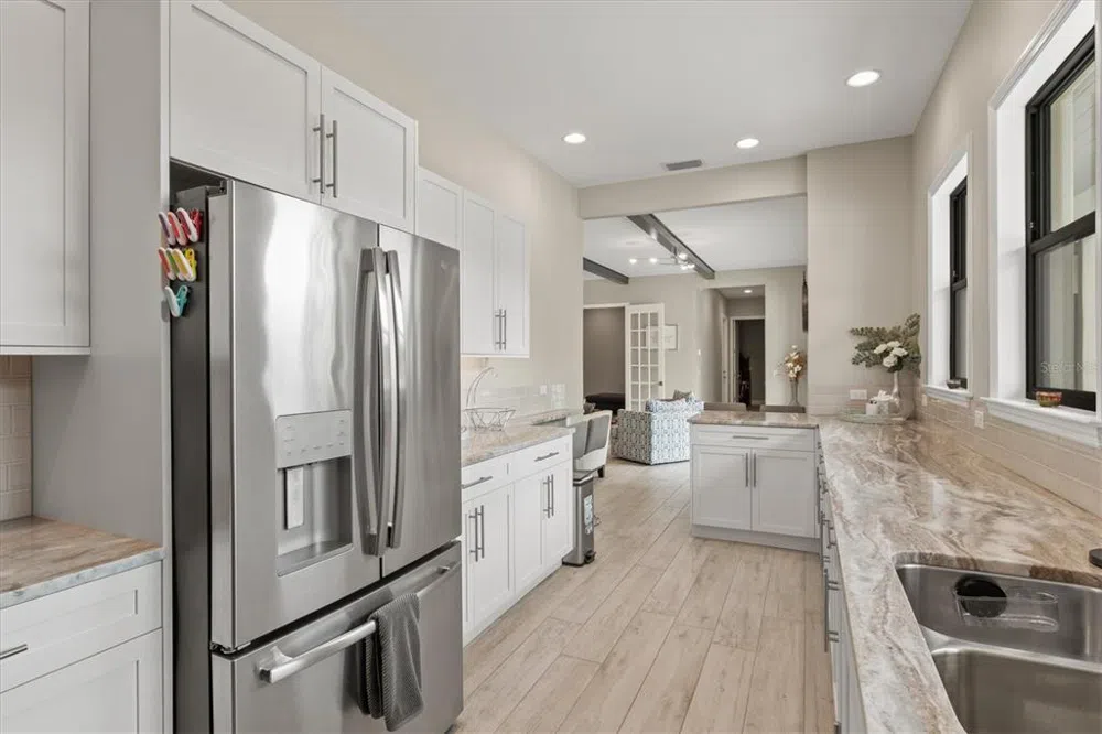 1905 TULIP DRIVE Sarasota, FL 34239