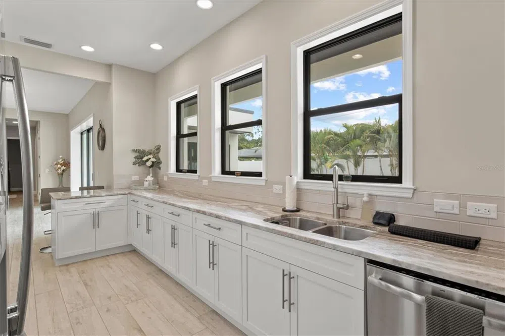 1905 TULIP DRIVE Sarasota, FL 34239