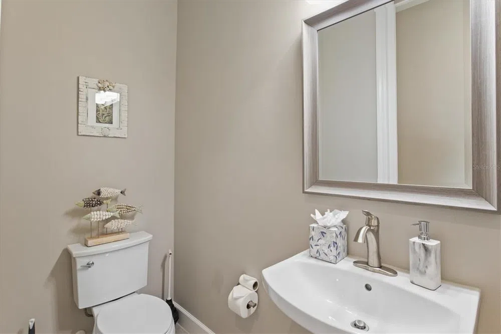 1905 TULIP DRIVE Sarasota, FL 34239