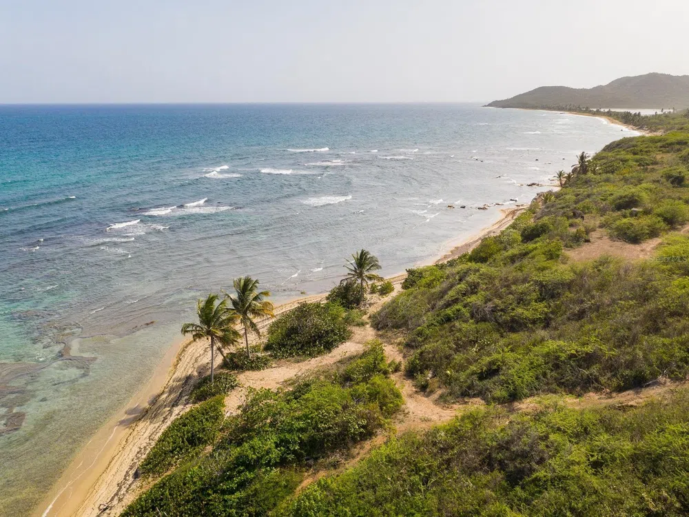 344 LA HUECA BLUFF Vieques, PR 00765