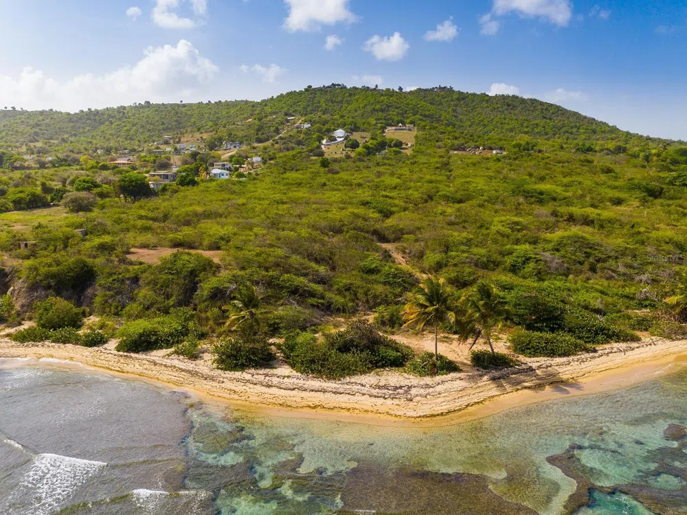 344 LA HUECA BLUFF Vieques, PR 00765
