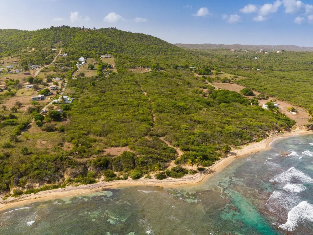 344 LA HUECA BLUFF Vieques, PR 00765