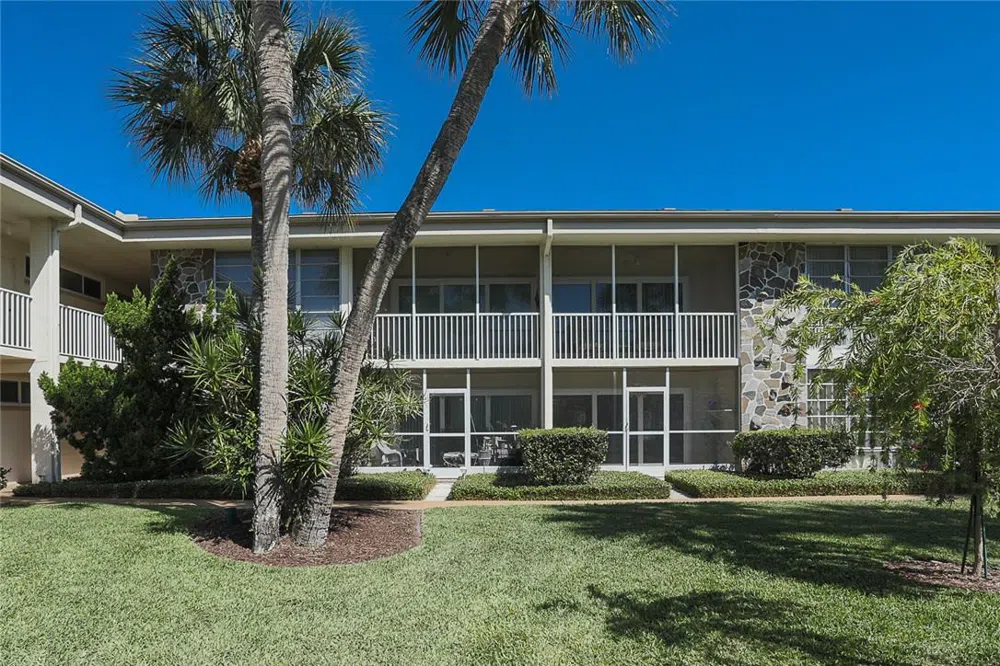 500 S WASHINGTON DRIVE #16A Sarasota, FL 34236