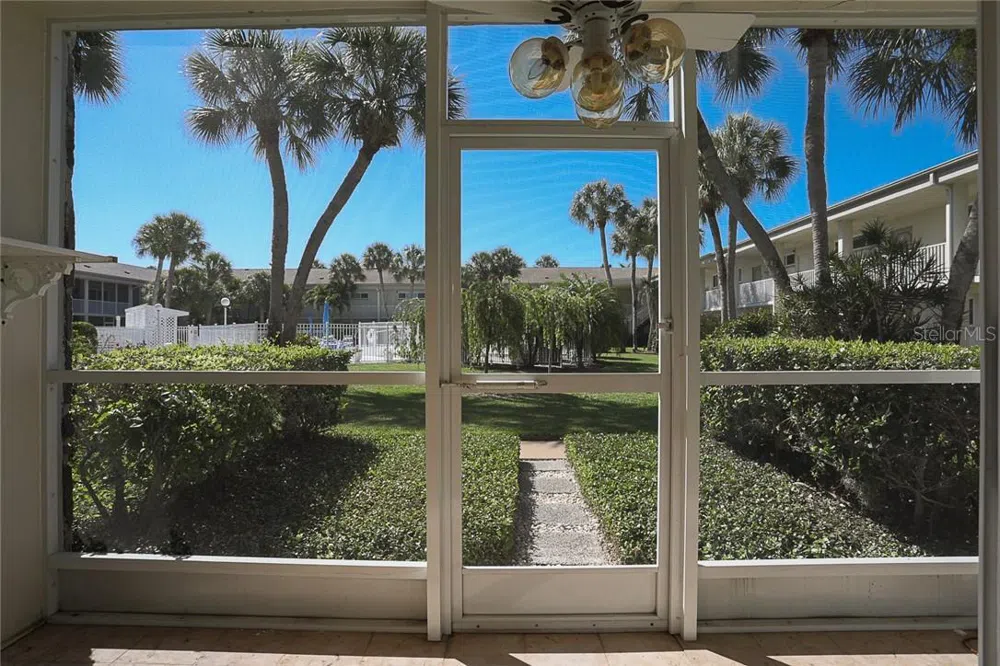 500 S WASHINGTON DRIVE #16A Sarasota, FL 34236