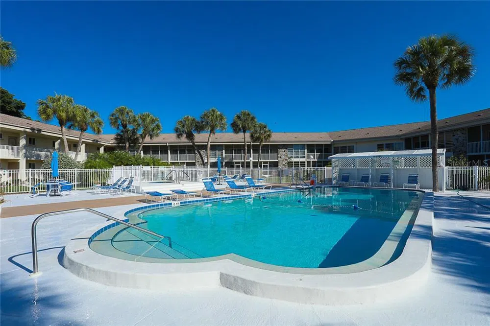 500 S WASHINGTON DRIVE #16A Sarasota, FL 34236