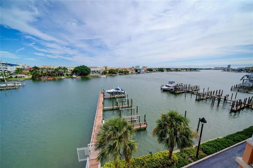 530 S GULFVIEW BOULEVARD #401 Clearwater Beach, FL 33767