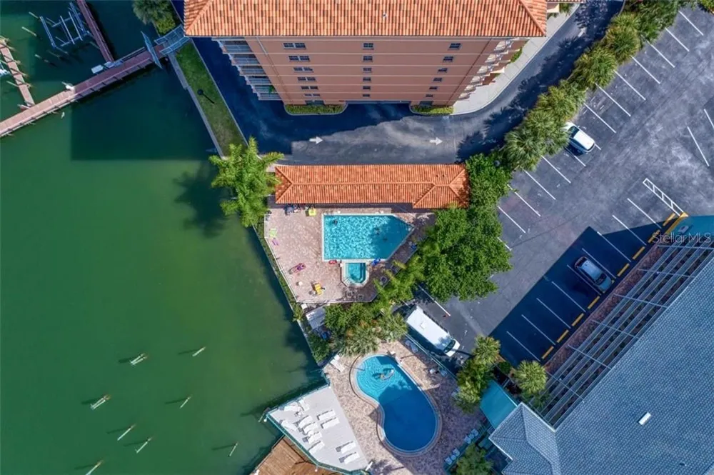 530 S GULFVIEW BOULEVARD #401 Clearwater Beach, FL 33767