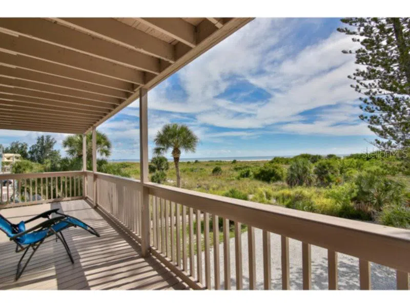 460 BEACH ROAD #A1 Sarasota, FL 34242