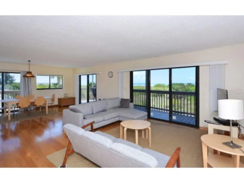 460 BEACH ROAD #A1 Sarasota, FL 34242