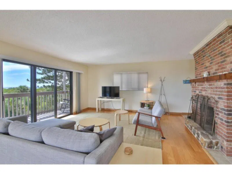 460 BEACH ROAD #A1 Sarasota, FL 34242